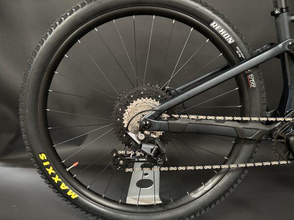 Orbea Occam H30 29er Full Suspension Mountain Bike 2021 - Small - Image 8