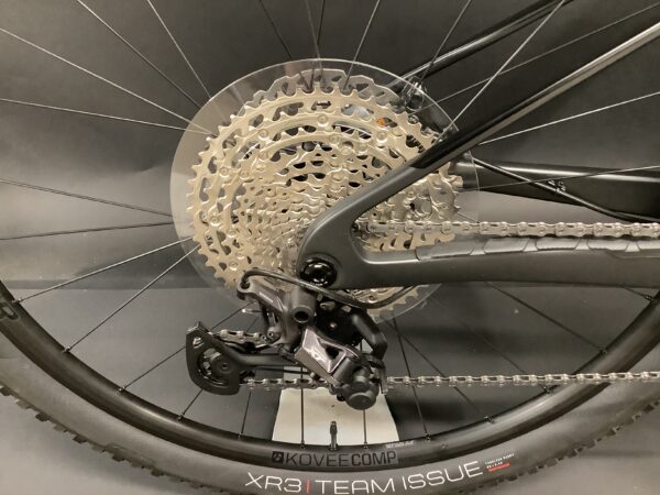 NEW Ex-Display Trek E-Caliber 9.6 Gen 2 Full Suspension E-MTB 2022 - XL - Image 9