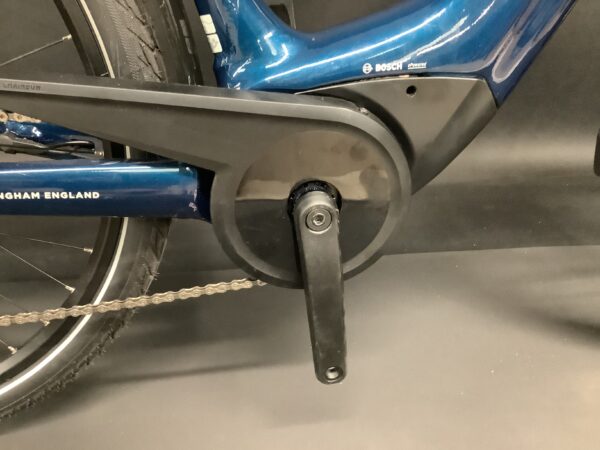 Ex-Demo Raleigh Motus Tour + Derailleur Low Step Electric Hybrid Bike 2021 - Large - Image 8