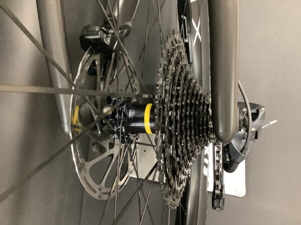 Mondraker Crafty Carbon R Full Suspension E-MTB 2022 - Medium - 991 Miles - Image 10