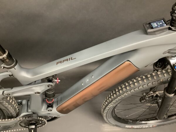 Trek Rail 9.7 NX Full Suspension E-MTB 2021 - Medium - 195 miles - Image 3