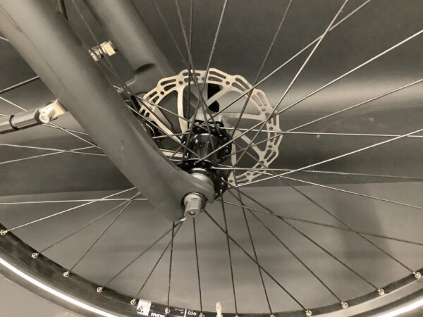 NEW Raleigh Motus Tour + Hub Gear Low Step Electric Bike 2020 - Medium - 0 Miles! - Image 5