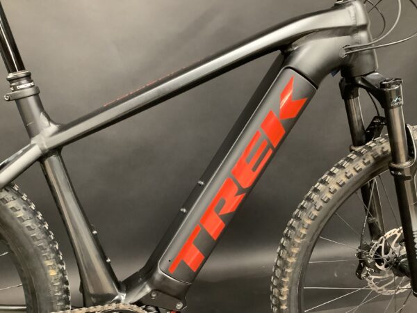 Trek Powerfly 5 HT E-MTB 2022 - Large - 141 Miles! - Image 8