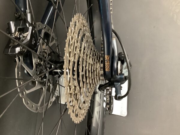 Orbea Rise M20 FS E-MTB 2022 - Large - Upgraded - 2 miles - Image 12