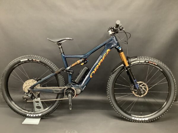 Orbea Rise M20 FS E-MTB 2022 - Large - Upgraded - 2 miles - Image 2
