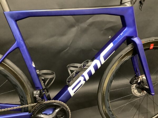 BMC Teammachine SLR 01 Four Ultegra Di2 12s Carbon Road Bike 2021 - 58cm - Upgraded! - Image 6