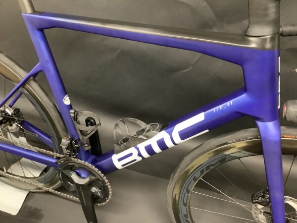 BMC Teammachine SLR 01 Four Ultegra Di2 12s Carbon Road Bike 2021 - 58cm - Upgraded! - Image 12