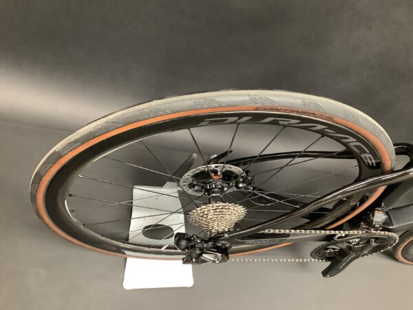 Pinarello Dogma F-Series Carbon Dura-Ace Disc Road Bike 2023 - 54cm - Image 9