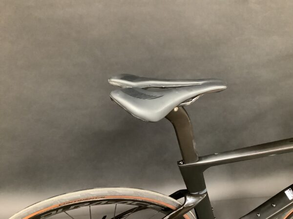 Pinarello Dogma F-Series Carbon Dura-Ace Disc Road Bike 2023 - 54cm - Image 10