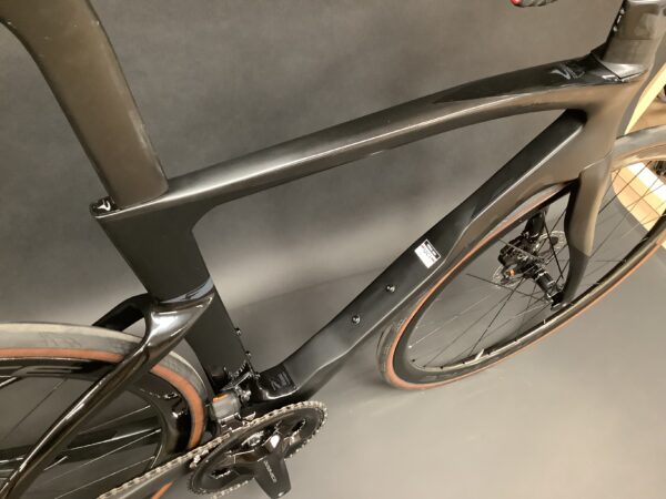 Pinarello Dogma F-Series Carbon Dura-Ace Disc Road Bike 2023 - 54cm - Image 11