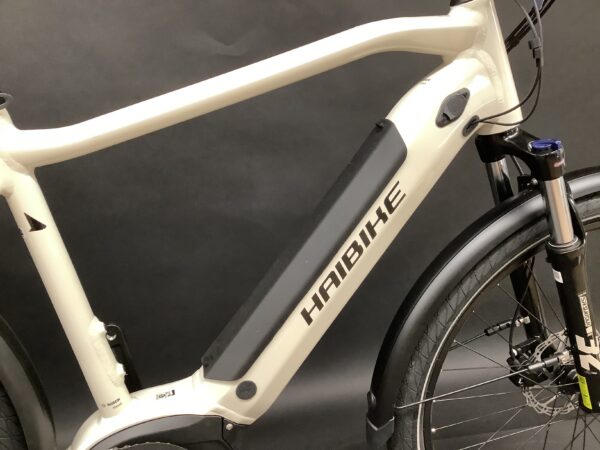 NEW Haibike Trekking 3 High Electric Hybrid Bike 2023 - Medium - 0 Miles! - Image 6