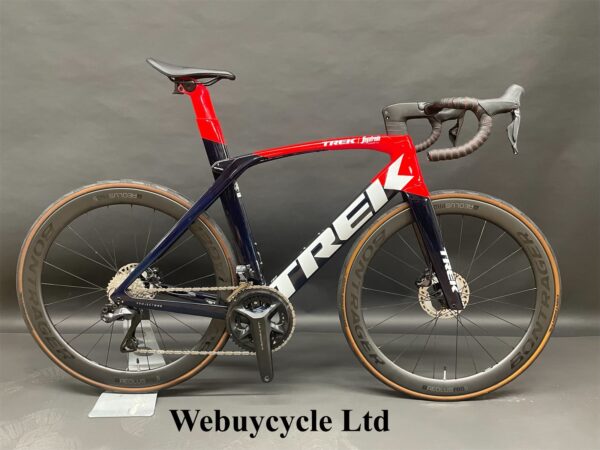 Trek Madone SLR 7 Gen 6 Di2 12s Carbon Disc Road Bike 2022 - 56cm