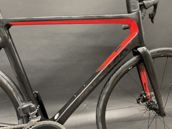 NEW Ex-Display Colnago V3 Rival AXS Carbon Disc Bike 2023 - 52s - Full Warranty - Image 6