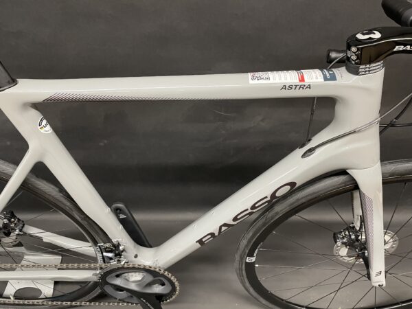 NEW Basso Astra Ultegra Carbon Disc Road Bike 2022 - 56cm - Full Warranty - Image 2