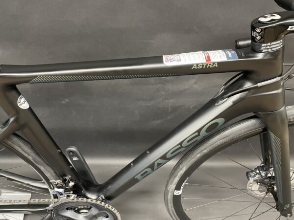 NEW Basso Astra  Ultegra Carbon Disc Road Bike 2022 - 53cm - Full Warranty - Image 2
