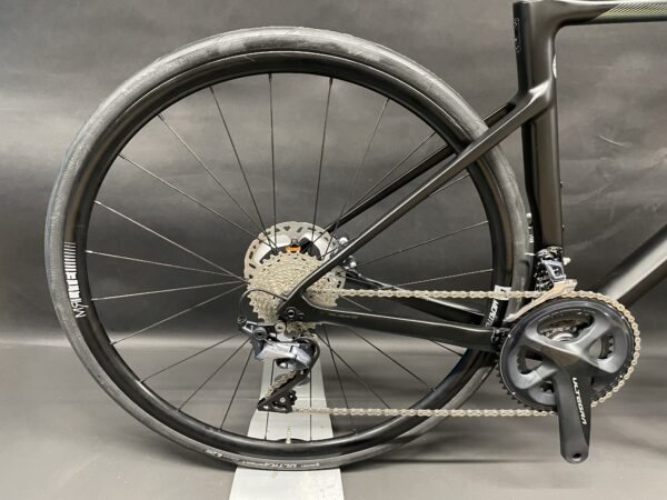 NEW Basso Astra  Ultegra Carbon Disc Road Bike 2022 - 53cm - Full Warranty - Image 9