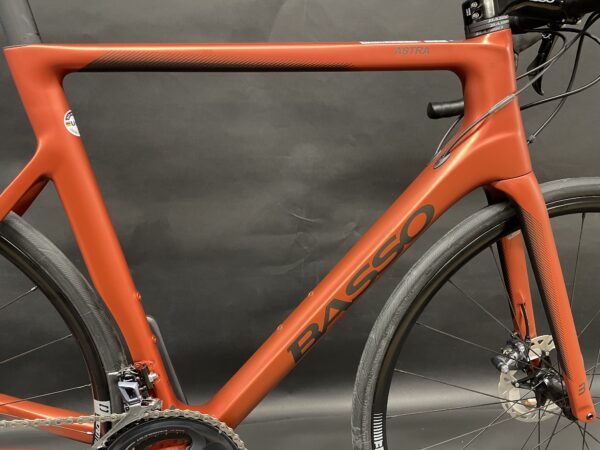 NEW Basso Astra Ultegra Carbon Disc Road Bike 2022 - 56cm - Full Warranty - Image 7