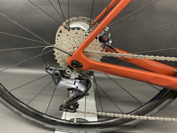 NEW Basso Astra Ultegra Carbon Disc Road Bike 2022 - 56cm - Full Warranty - Image 8