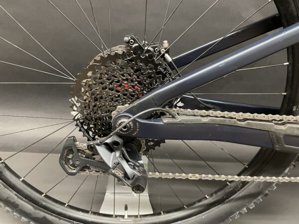 Orbea Rise M20 Full Sus E-MTB + Range Extender 2021 - Large - 602 miles ridden. - Image 9
