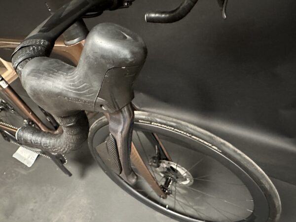 Orbea Orca M20iLTD Carbon Disc Road Bike 2022 - 57cm - Image 2