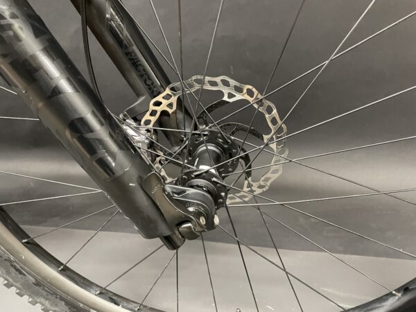 Orbea Rise M10 LTD 540Wh + Range Ext Carbon FS E-MTB 2023 - Large - 572 Miles - Image 6