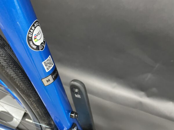 Giant Defy Advanced Pro 3 Carbon Disc Road Bike 2020 - Medium - Image 12