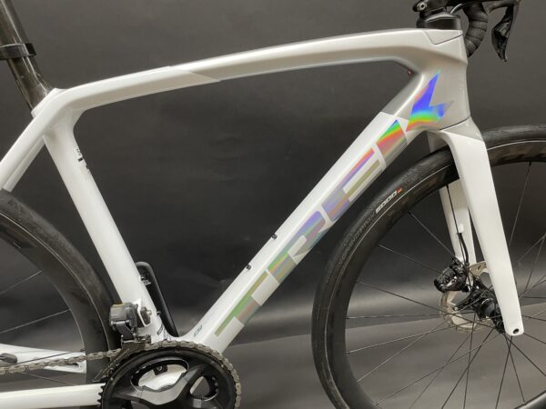 Trek Emonda SL 7 Di2 Carbon Disc Road Bike 2023 - 54cm - Image 6