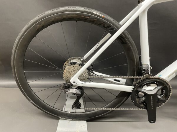 Trek Emonda SL 7 Di2 Carbon Disc Road Bike 2023 - 54cm - Image 9