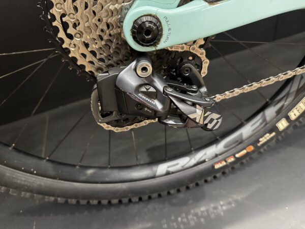 Orbea Rise M20 Full-Sus E-MTB 2022 - Large - 937 miles - Image 6