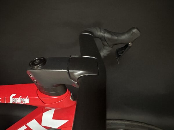Trek Madone SLR 7 Di2 Carbon Disc Road Bike 2020 - 54cm - Image 3