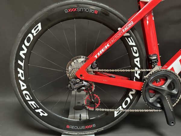 Trek Madone SLR 7 Di2 Carbon Disc Road Bike 2020 - 54cm - Image 8