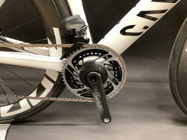 Canyon Aeroad CF SLX 8 AXS Carbon Disc Road Bike 2023 - Medium - Image 5