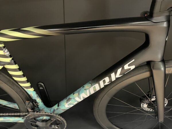 Specialized S-Works Tarmac SL7 Di2 Carbon Disc Road Bike 2021 - 56cm - Image 2