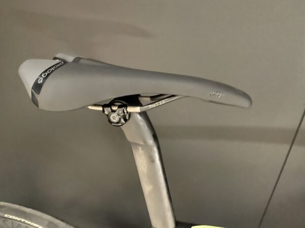 Specialized S-Works Tarmac SL7 Di2 Carbon Disc Road Bike 2021 - 56cm - Image 11