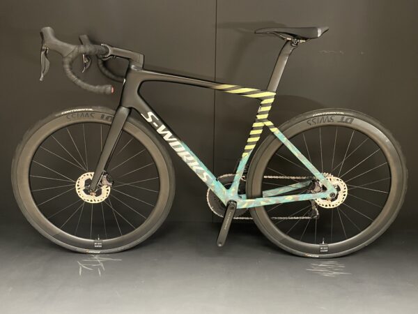 Specialized S-Works Tarmac SL7 Di2 Carbon Disc Road Bike 2021 - 56cm - Image 14