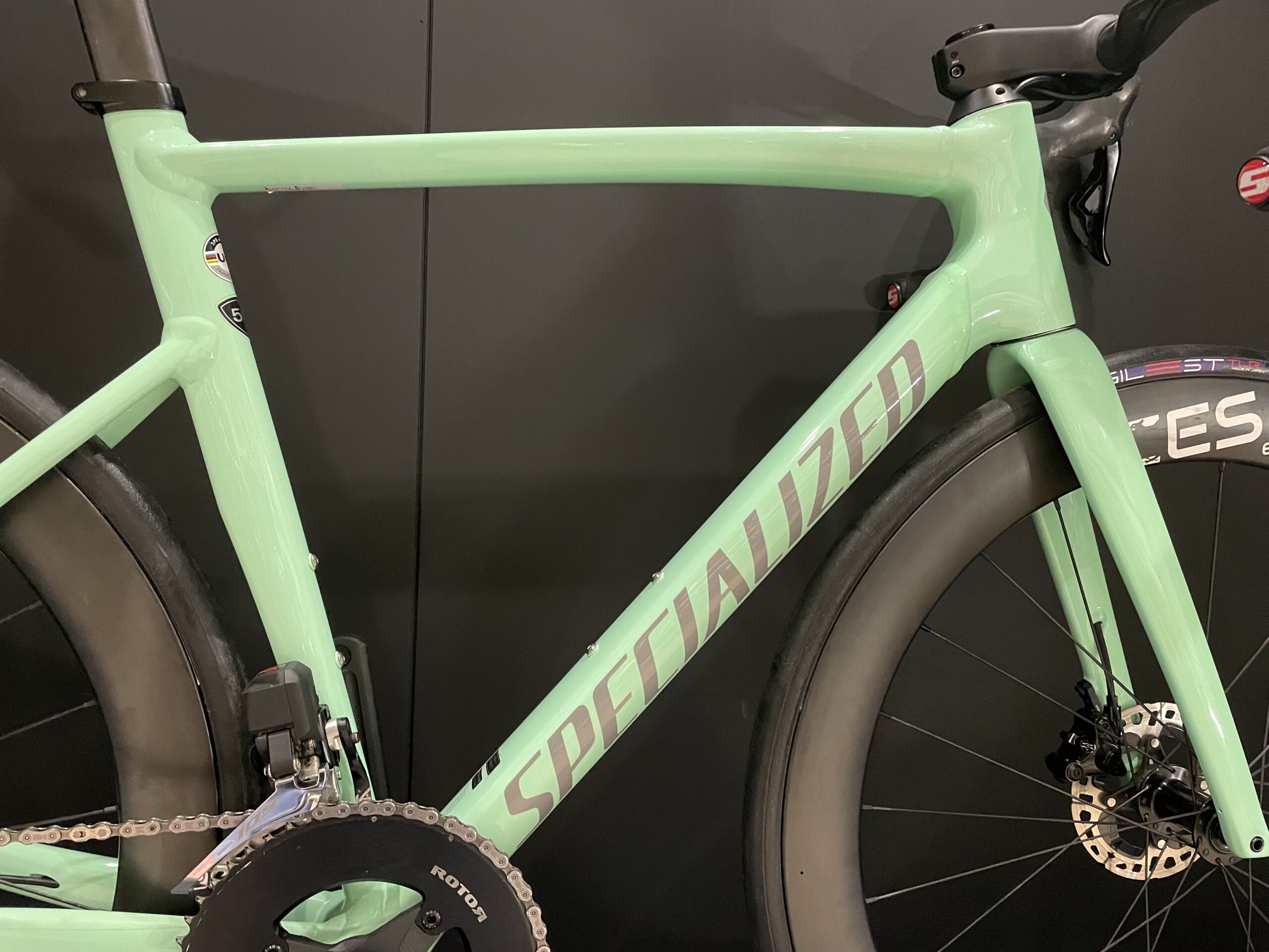 Specialized Allez Sprint 105 Di2 Disc Road Bike 2022 - 56cm