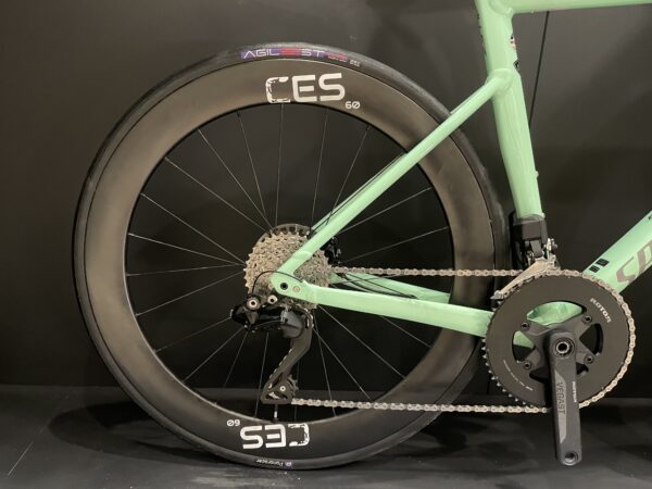 Specialized Allez Sprint 105 Di2 Disc Road Bike 2022 - 56cm - Image 9