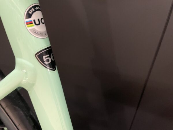 Specialized Allez Sprint 105 Di2 Disc Road Bike 2022 - 56cm - Image 12