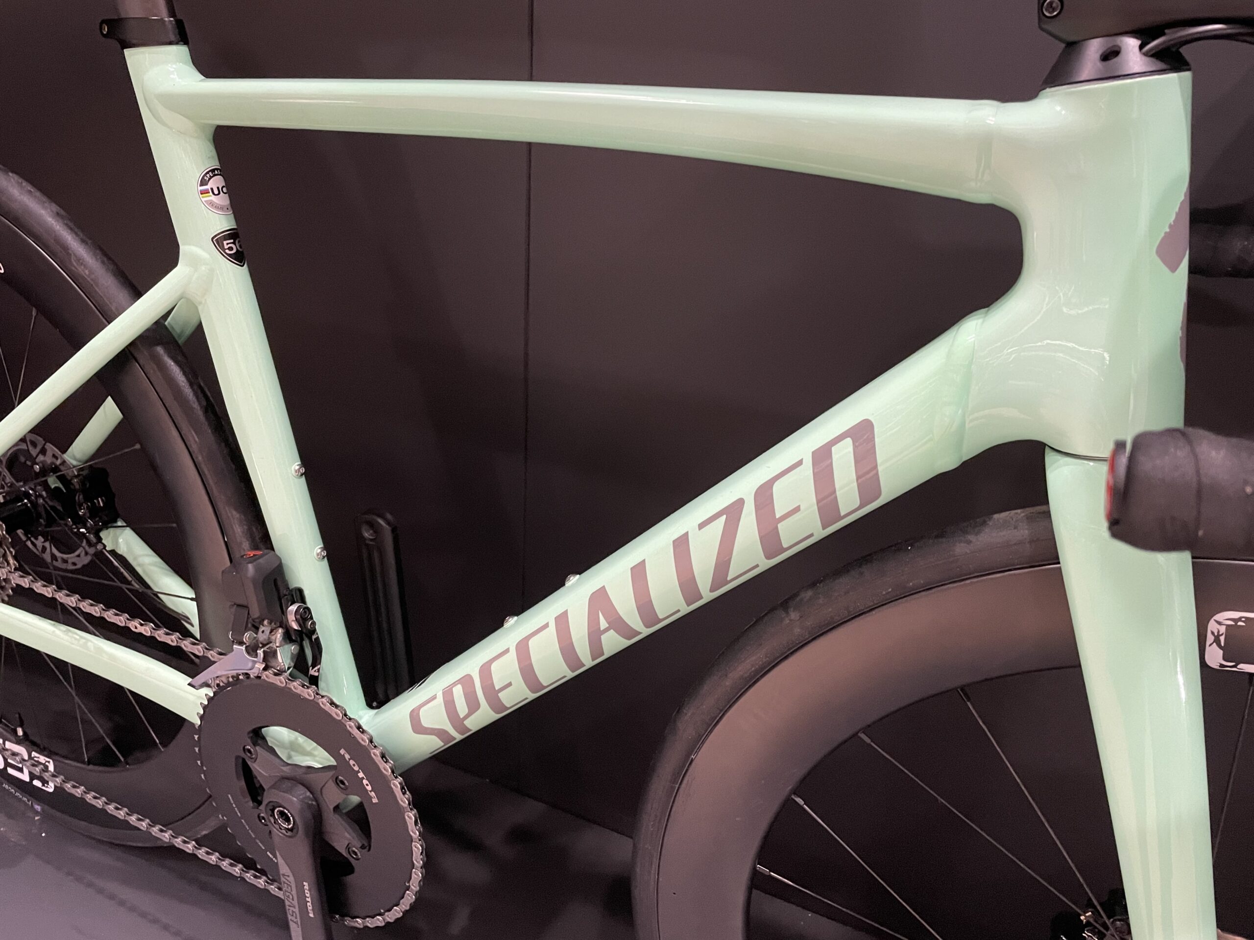 Specialized Allez Sprint 105 Di2 Disc Road Bike 2022 - 56cm