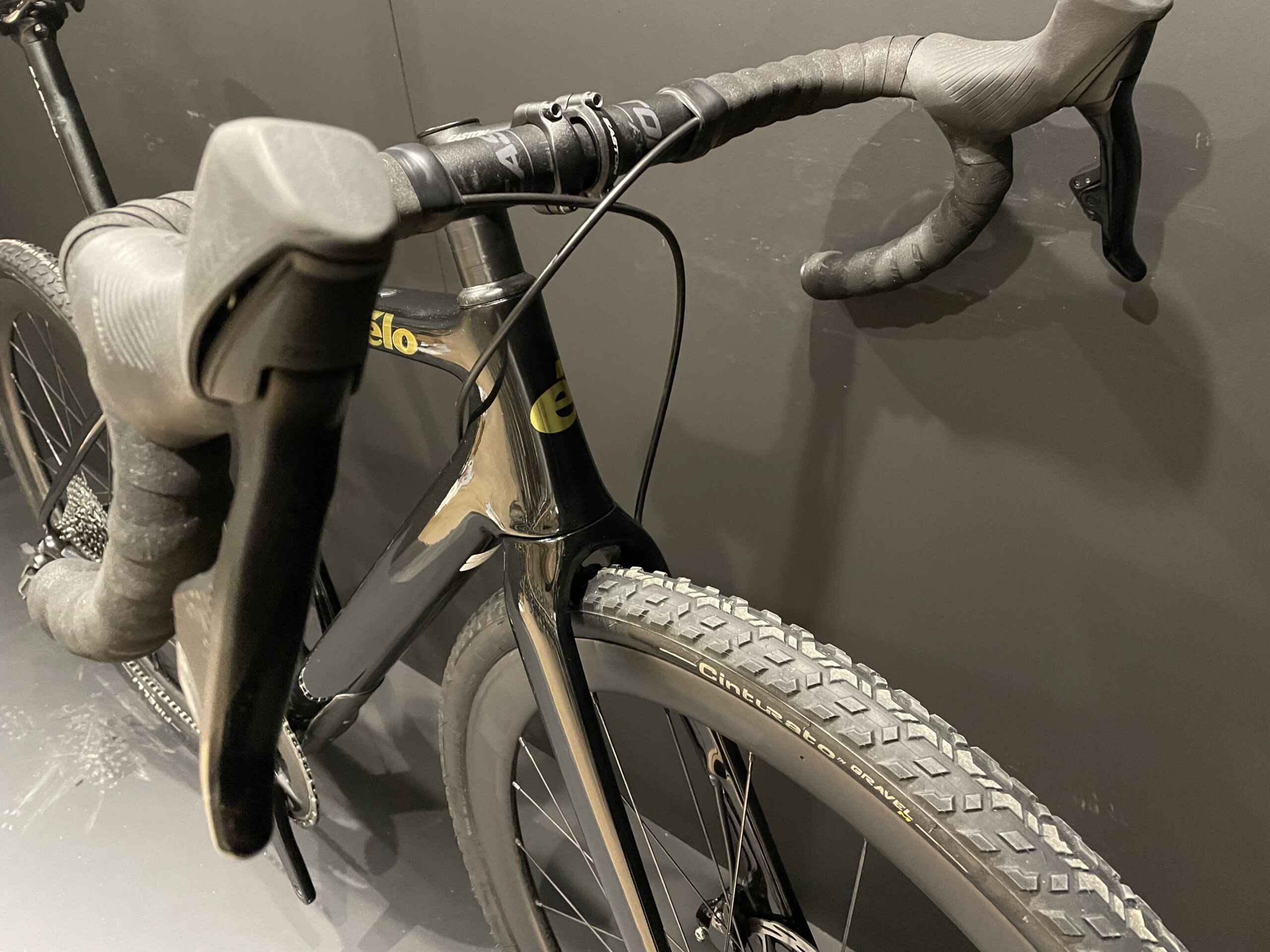 Cervelo Aspero Rival AXS Zipp 303s Carbon Disc Gravel Bike Cervelo Aspero Rival AXS Zipp 303s Carbon Disc Gravel Bike
