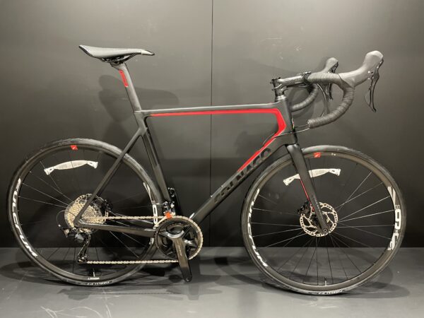 NEW Colnago V3 105 12 Speed MKBR Carbon Disc Road Bike 2023 - 56s - Full Warranty
