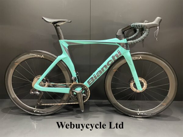 Bianchi Oltre Comp Di2 Carbon Disc Road Bike 2024 - 55cm