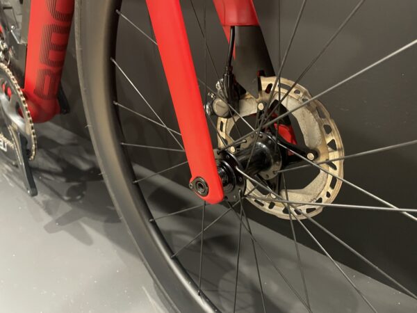 BMC Timemachine ROAD 01 Three Di2 Carbon Disc Road Bike 2021 - 56cm - Image 5