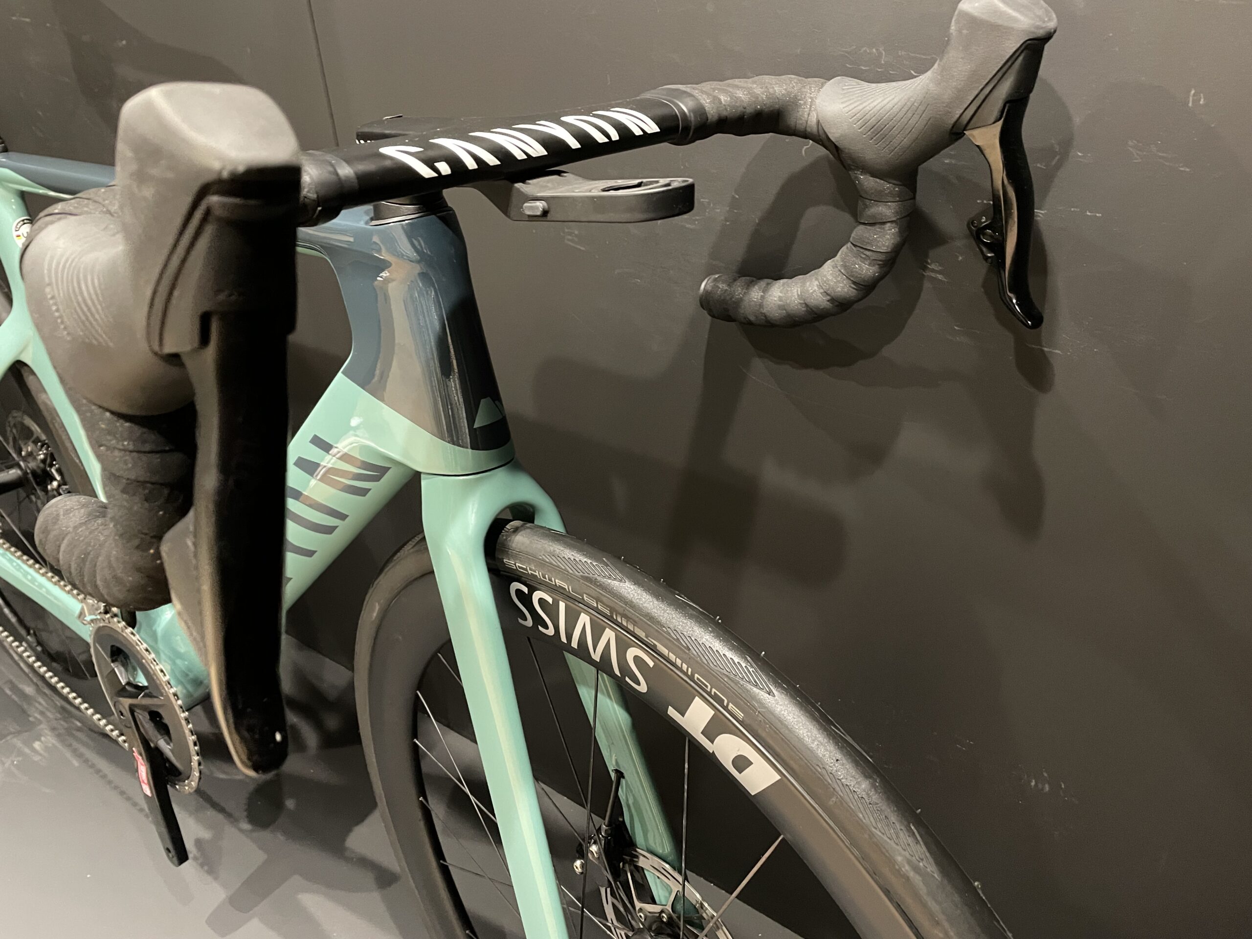 Canyon Aeroad CF SLX 7 AXS Carbon Disc Road Bike 2023
