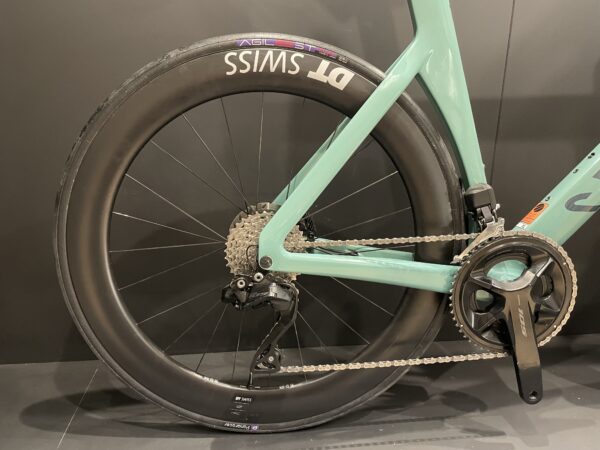 Canyon Aeroad CF SLX 7 105 Di2 4iiii Carbon Disc Road Bike 2023 - X-Large - Image 9