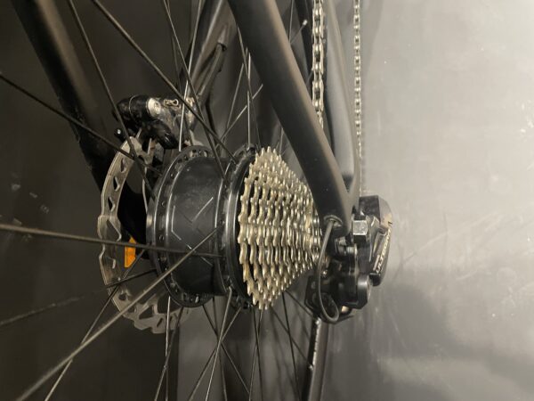 Colnago E64 Ultegra Di2 Carbon Disc Electric Road Bike 2020 - 49s - 11 Miles! - Image 10