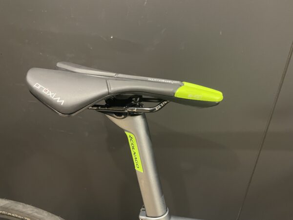 Colnago E64 Ultegra Di2 Carbon Disc Electric Road Bike 2020 - 49s - 11 Miles! - Image 11