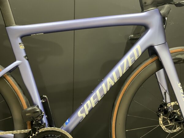 Specialized Tarmac SL8 Expert Carbon Disc Road Bike 2024 - 54cm (Upgraded) - Image 6