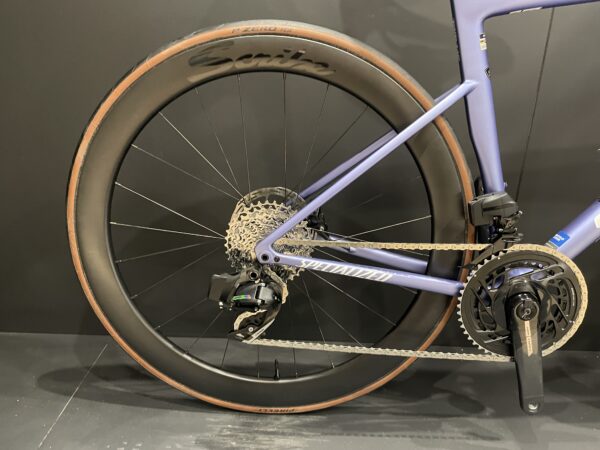 Specialized Tarmac SL8 Expert Carbon Disc Road Bike 2024 - 54cm (Upgraded) - Image 8
