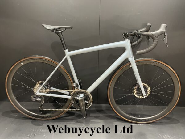 Specialized S-Works Aethos Di2 Carbon Disc Road Bike 2021 - 56cm - 6.7Kg